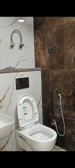 3.5 BHK + Extra Room 950 Sq.Ft. Builder Floor in Govindpuri