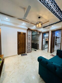 3 BHK + Servant Room,Study Room,Extra Room Builder Floor For Sale in Ambesten Twin County