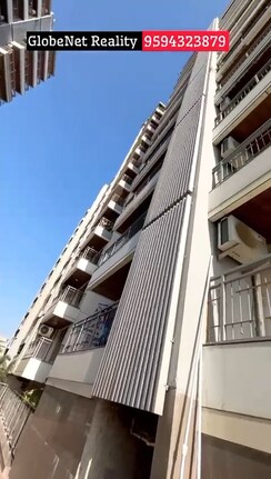 4 BHK + Extra Room Apartment For Sale in One BKC