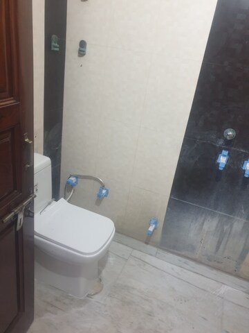 Bathroom in 2 BHK Independent House at Sector 16 – for Rent