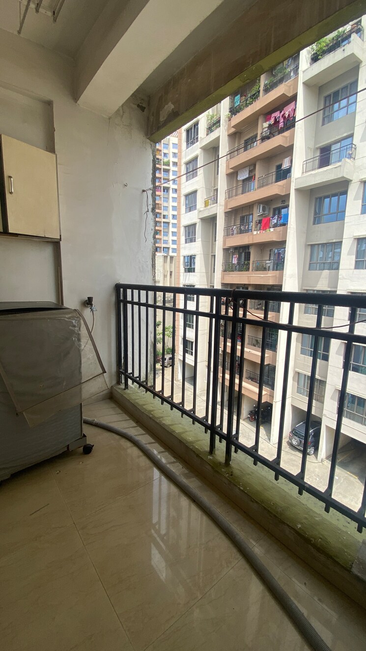 Balcony, purti-utsav 3 Bedroom 1292 Sq.Ft. Apartment In Rajarhat Road Kolkata 9213793