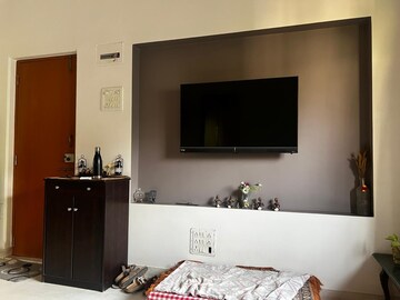 Bedroom in 1 BHK Apartment at Evershine Millennium Paradise, Kandivali East – for Rent