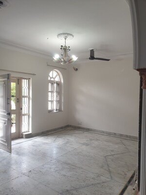 3 BHK Independent House For Rent in Sector 16