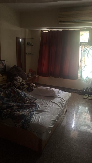 Living Room in 2 BHK Apartment at Clifton Apartment, Andheri West – for Rent