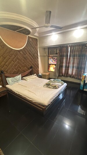 Bedroom in 2 BHK Apartment at Clifton Apartment, Andheri West – for Rent