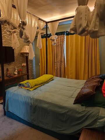 Bedroom in 3 BHK Apartment at HDIL Metropolis Residences, Andheri West – for Rent