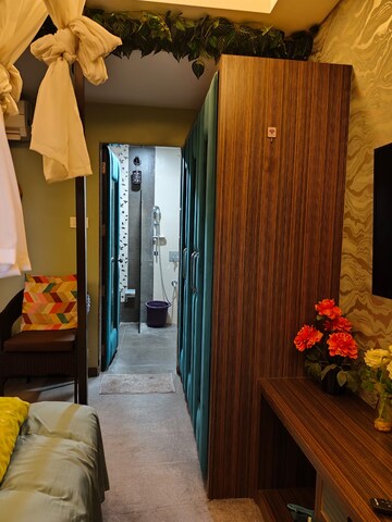 Bedroom in 3 BHK Apartment at HDIL Metropolis Residences, Andheri West – for Rent