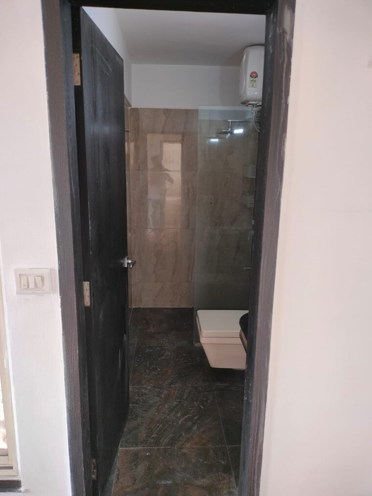 Bathroom, gini-viviana 2 Bedroom 868 Sq.Ft. Apartment In Balewadi Pune 9213840