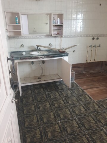 Kitchen in 3 BHK Independent House at Sector 16 – for Rent