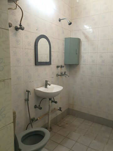 Bathroom in 3 BHK Independent House at Sector 16 – for Rent