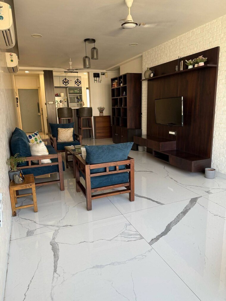 Living Room, powai 2 Bedroom 900 Sq.Ft. Apartment In Powai Mumbai 9213885