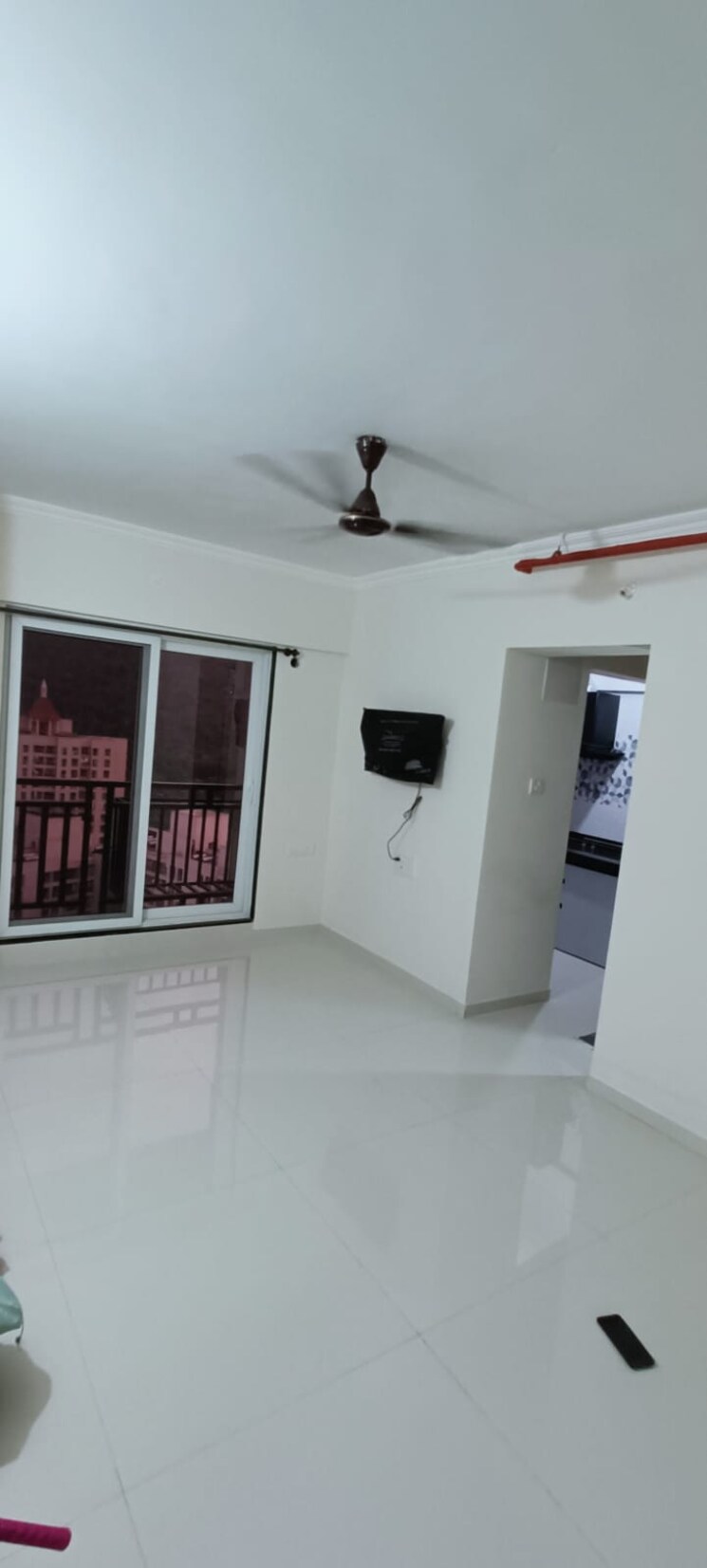 Room, raunak-heights 1 Bedroom 405 Sq.Ft. Apartment In Ghodbunder Road Thane 9213896