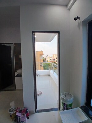 Furnished Amenities in 2 BHK Apartment at Omkar Nagar – for Rent