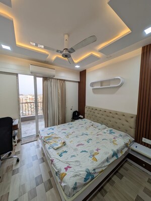 Master Bedroom in 2 BHK Apartment at Bhoomi Allium, Pimple Saudagar – for Rent
