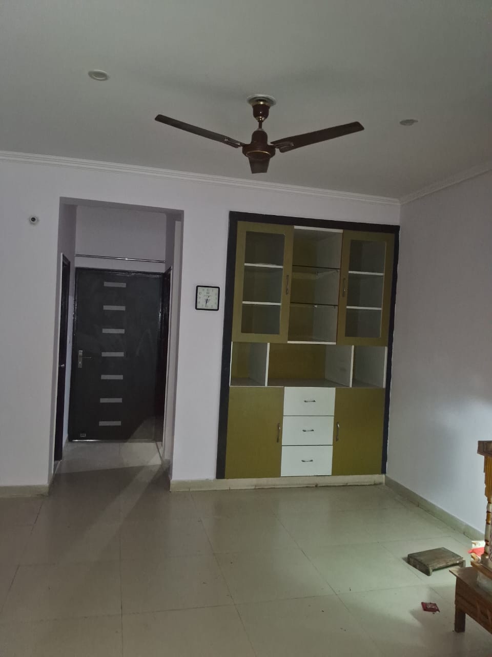 3 BHK + Extra Room 1500 Sq.Ft. Apartment in Omega Orchid Heights