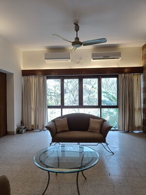 Living Room in 4 BHK Builder Floor at Jor Bagh – for Rent