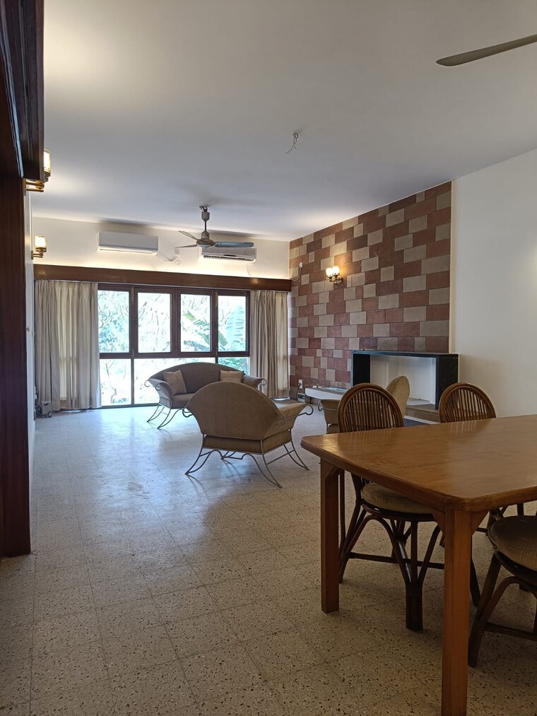 Kitchen, jor bagh 4 Bedroom 575 Sq.Yd. Builder Floor In Jor Bagh Delhi 9213981