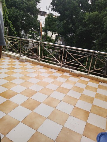 Balcony in 2 BHK Independent House at RWA Apartments Sector 53, Sector 53 – for Rent