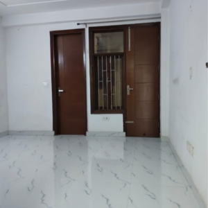 Room in 3 BHK Builder Floor at Saket – for Rent