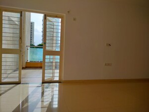 Room in 3 BHK Apartment at VTP Solitaire, Baner – for Rent