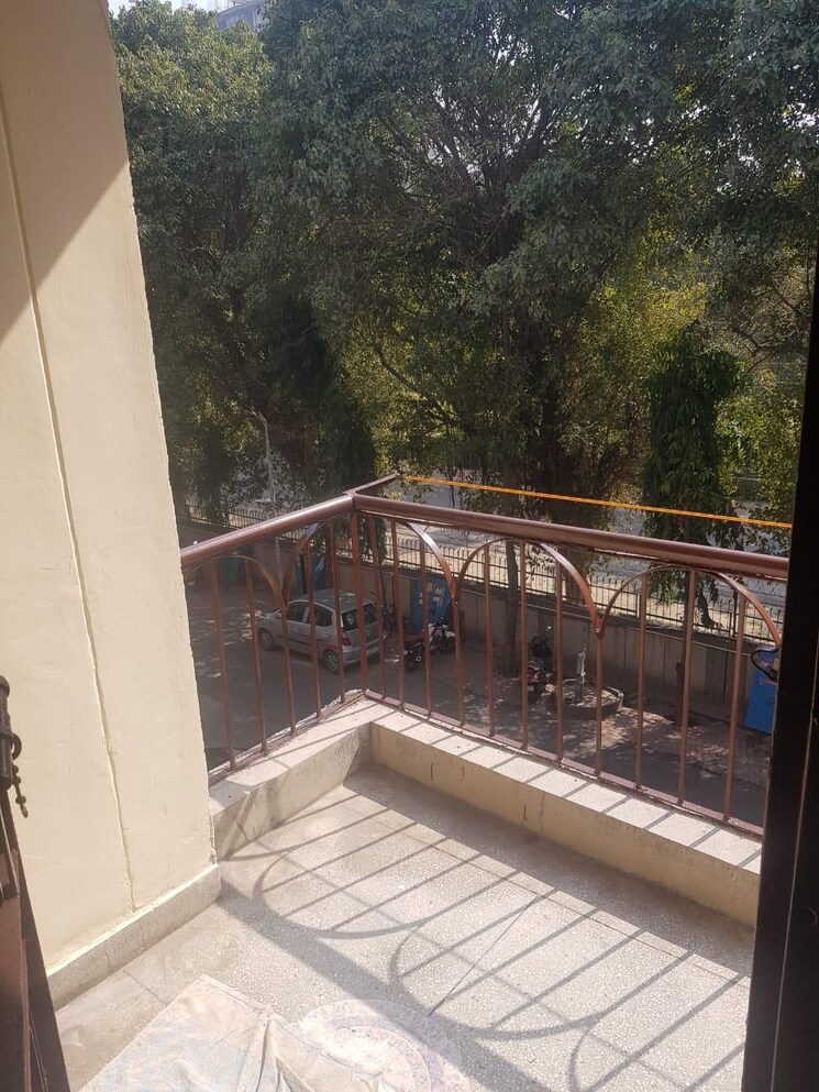 Balcony, arawali-apartments 1 Bedroom 600 Sq.Ft. Apartment In Sector 52 Noida 9214023