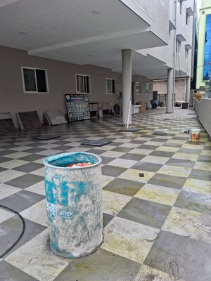 Parking in 3 BHK Builder Floor at Rt Nagar – for Sale