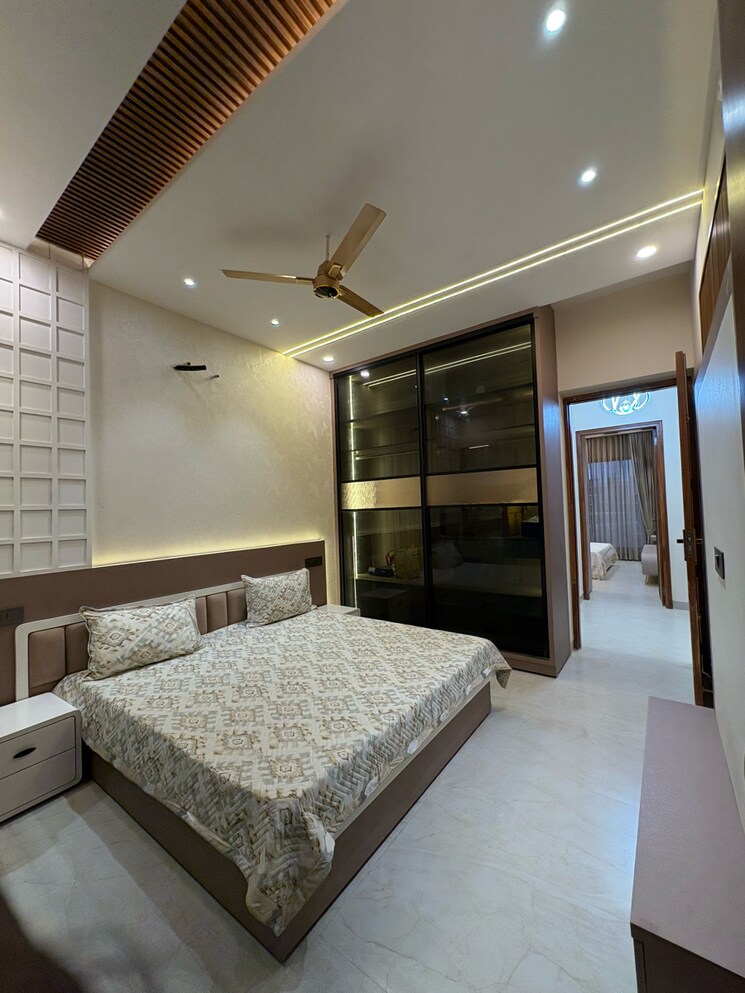 Bedroom, sector 78 4 Bedroom 200 Sq.Yd. Independent House In Sector 78 Mohali 9214025