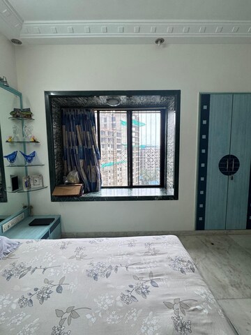 Bedroom in 3 BHK Apartment at Windsor Garden Enclave, Vasant Vihar – for Rent