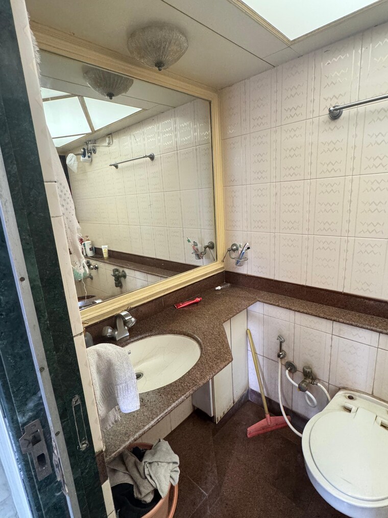 Team Area, windsor-garden-enclave 3 Bedroom 1475 Sq.Ft. Apartment In Vasant Vihar Thane 9214036