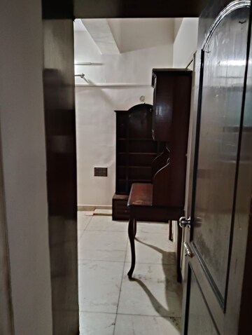 Master Bedroom in 3 BHK Apartment at Hiranandani Gardens, Powai – for Rent