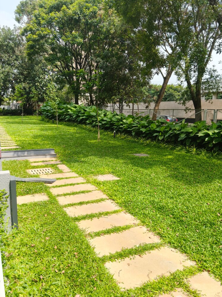 Garden, assetz-leaves-and-lives 4 Bedroom 3000 Sq.Ft. Villa In Off Sarjapur Road Bangalore 9214053