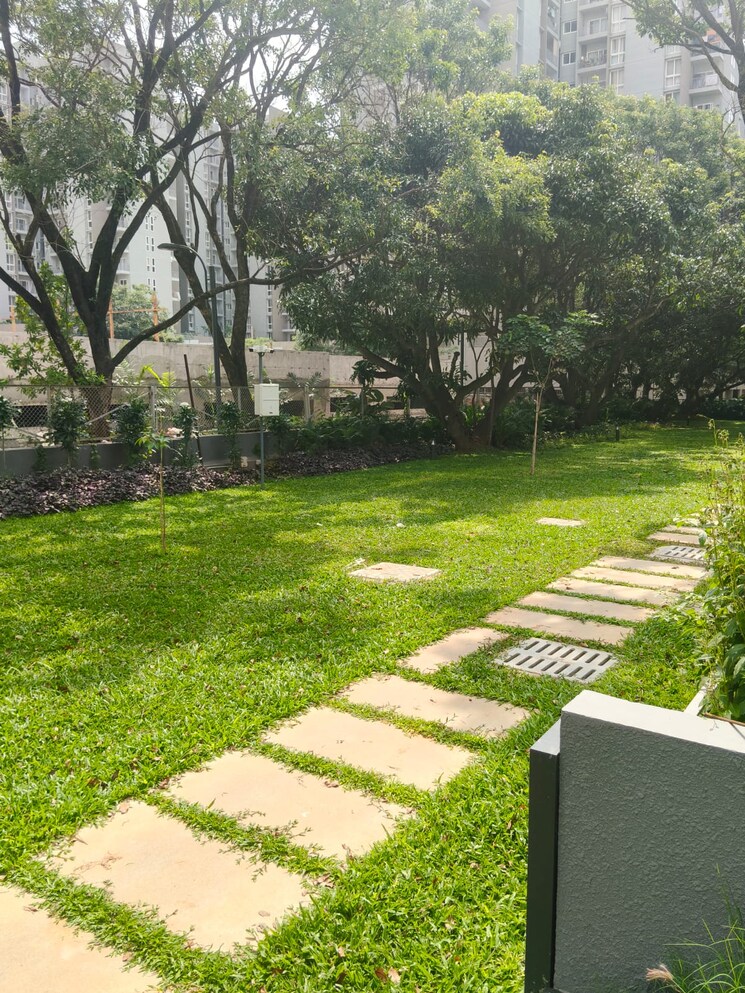 Garden, assetz-leaves-and-lives 4 Bedroom 3000 Sq.Ft. Villa In Off Sarjapur Road Bangalore 9214053