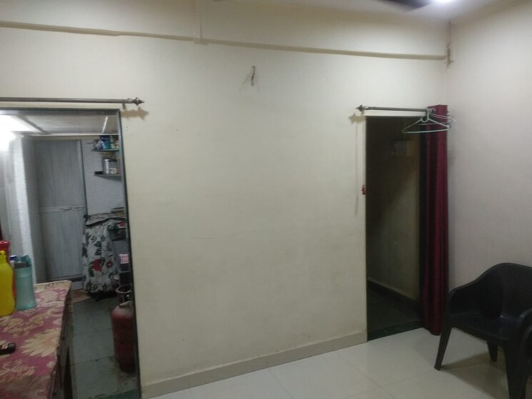 Room, mhada-apartments-old-magathane 1 RK 250 Sq.Ft. Apartment In Borivali East Mumbai 9214063