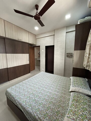 Bedroom in 2 BHK Apartment at Mazgaon – for Sale