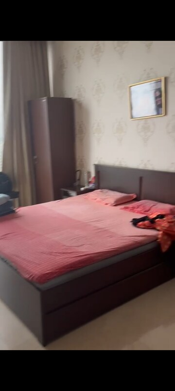 Bedroom in 3 BHK Apartment at Kohinoor Square Altissimo, Dadar West – for Rent