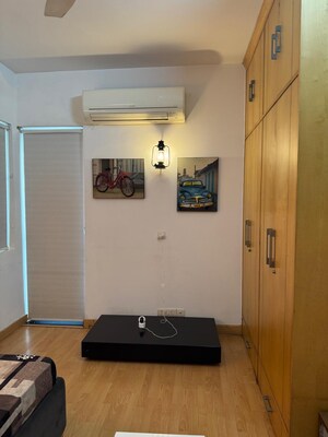 Bathroom in 3 BHK Apartment at Unitech Uniworld Gardens, Sector 47 – for Rent