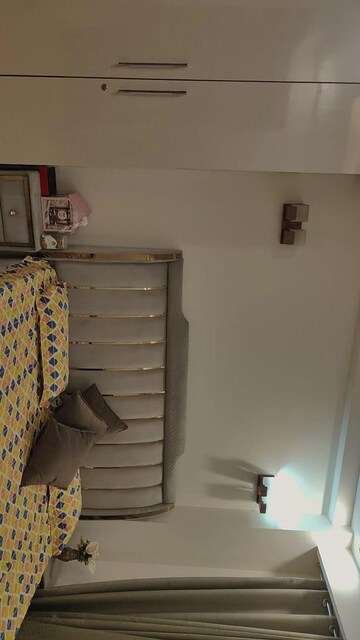 Staircase in 4 BHK Builder Floor at Eros Rosewood Villas, Sector 50 – for Rent