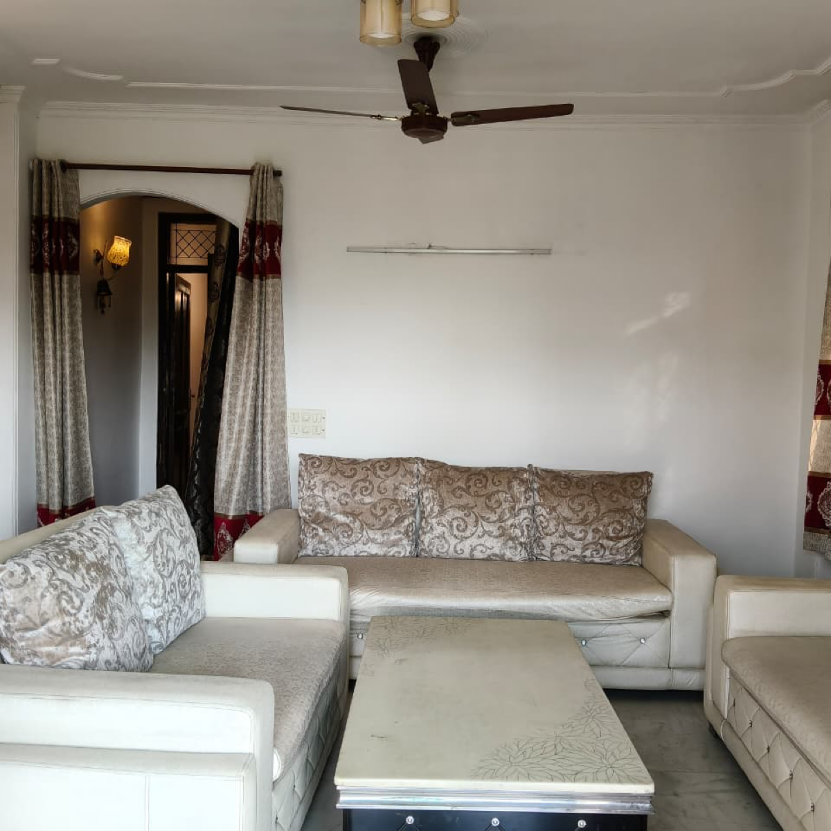 2 BHK Builder Floor For Rent in Malviya Nagar