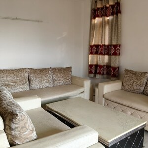 Furnished Amenities in 2 BHK Builder Floor at Malviya Nagar – for Rent