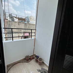 Balcony in 1.5 BHK Builder Floor at Panchsheel Park – for Rent