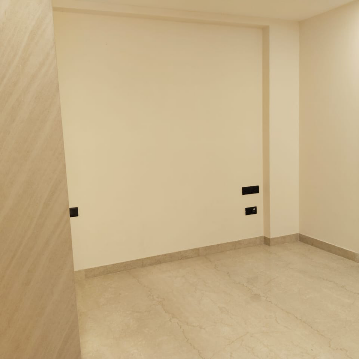 3 BHK + Extra Room Builder Floor For Rent in Hauz Khas