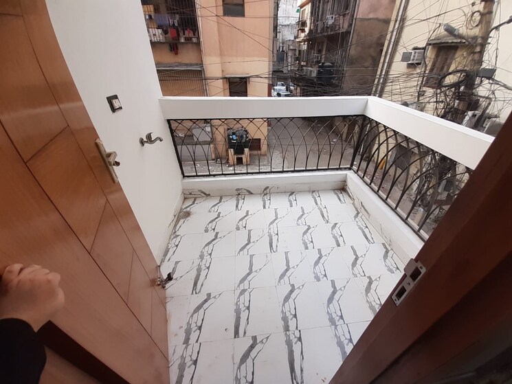 Balcony, panchsheel-ashok-vatika 3 Bedroom 400 Sq.Ft. Apartment In Lajpat Nagar Ghaziabad 9214092