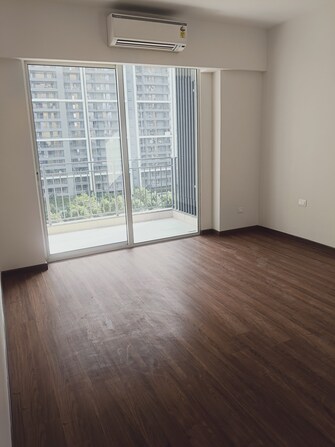 3 BHK 1758 Sq.Ft. Apartment in Godrej Tropical Isle