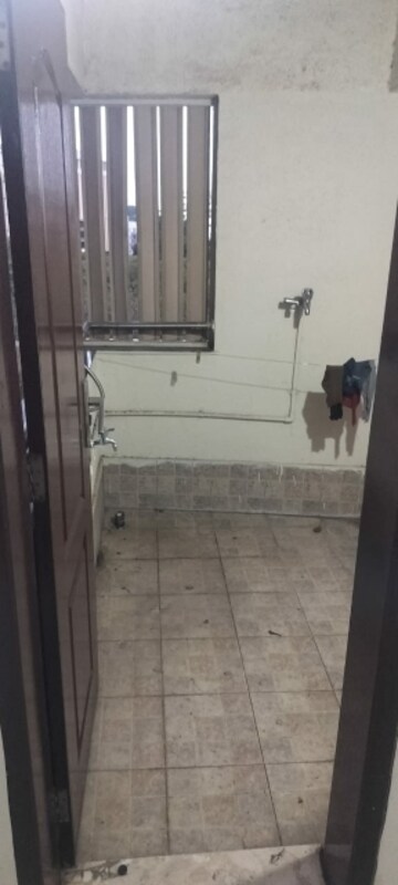 Bathroom in 3 BHK Apartment at Sigma One, Paud Road – for Rent