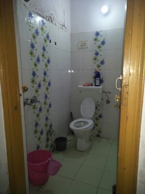 Bathroom in 4 BHK Independent House at Jankipuram – for Sale
