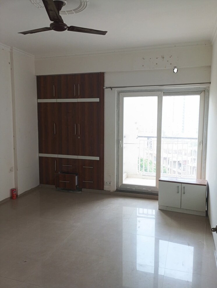 Room, gaur-city-5th-avenue 2 Bedroom 910 Sq.Ft. Apartment In Sector 4 Greater Noida Greater Noida 9214153