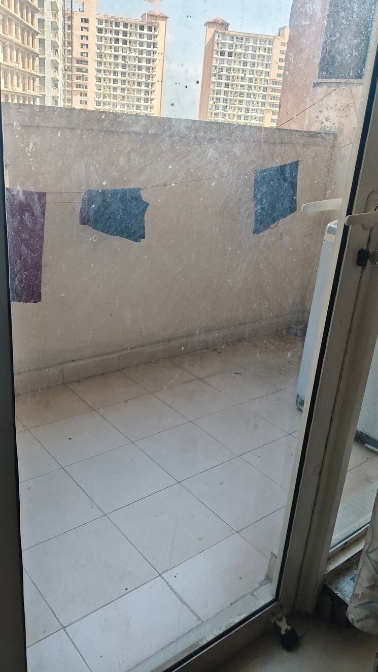 Balcony, exotica-dreamville 2 Bedroom 1035 Sq.Ft. Apartment In Sector 16c Greater Noida Greater Noida 9214154