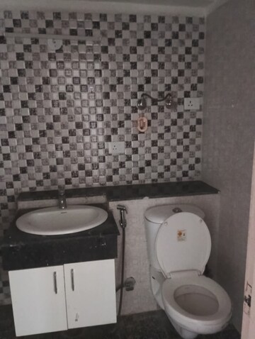 Bathroom in 2 BHK Apartment at AIG Park Avenue, Sector 4 Greater Noida – for Rent