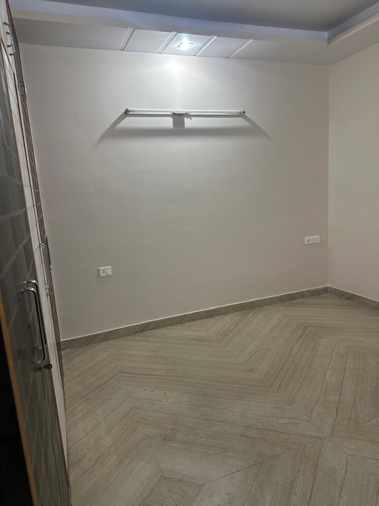 Room, anuradha-apartments-cghs 3 Bedroom 1250 Sq.Ft. Apartment In Paschim Vihar Delhi 9214157