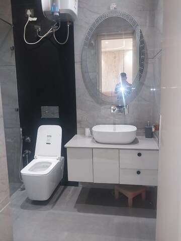 Bathroom in 2.5 BHK Apartment at Navbharat Apartments, Paschim Vihar – for Rent